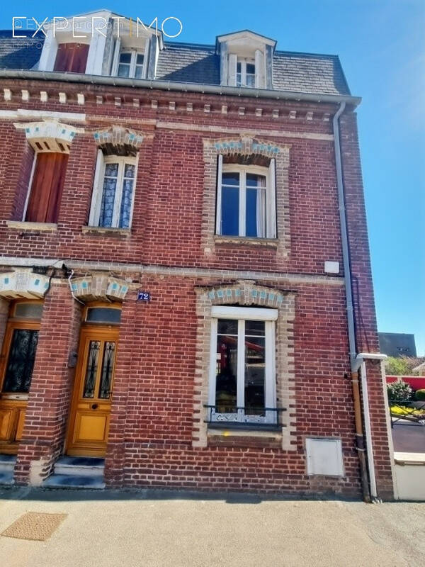 Maison à EU