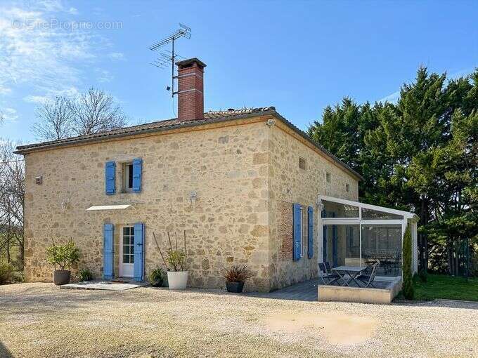 Maison à SEMPESSERRE