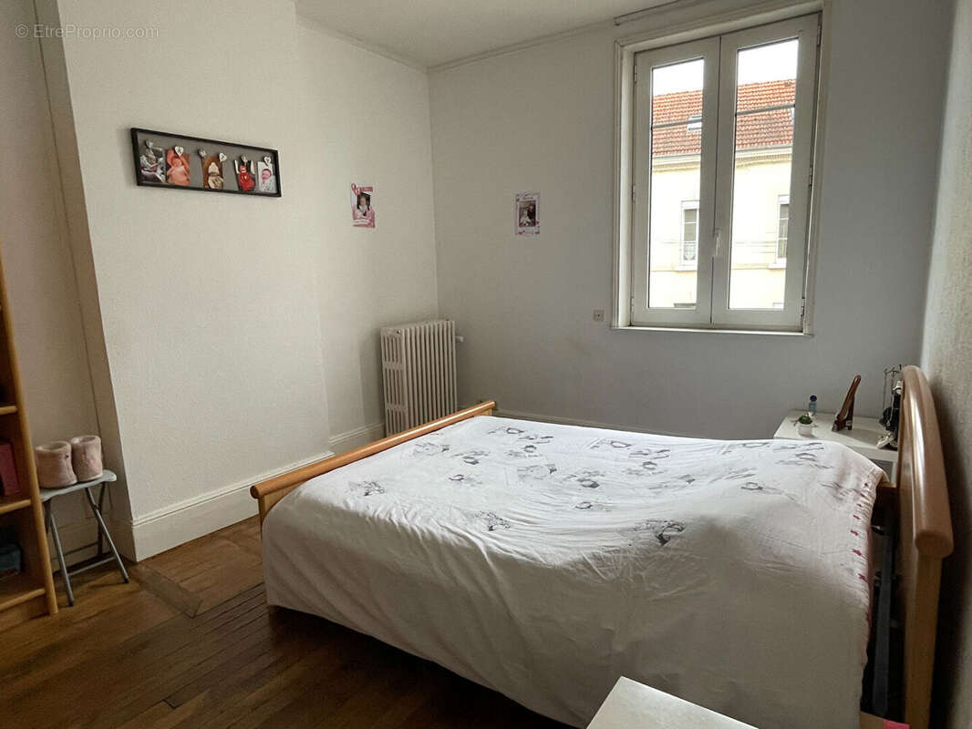 Appartement à LUCQUY