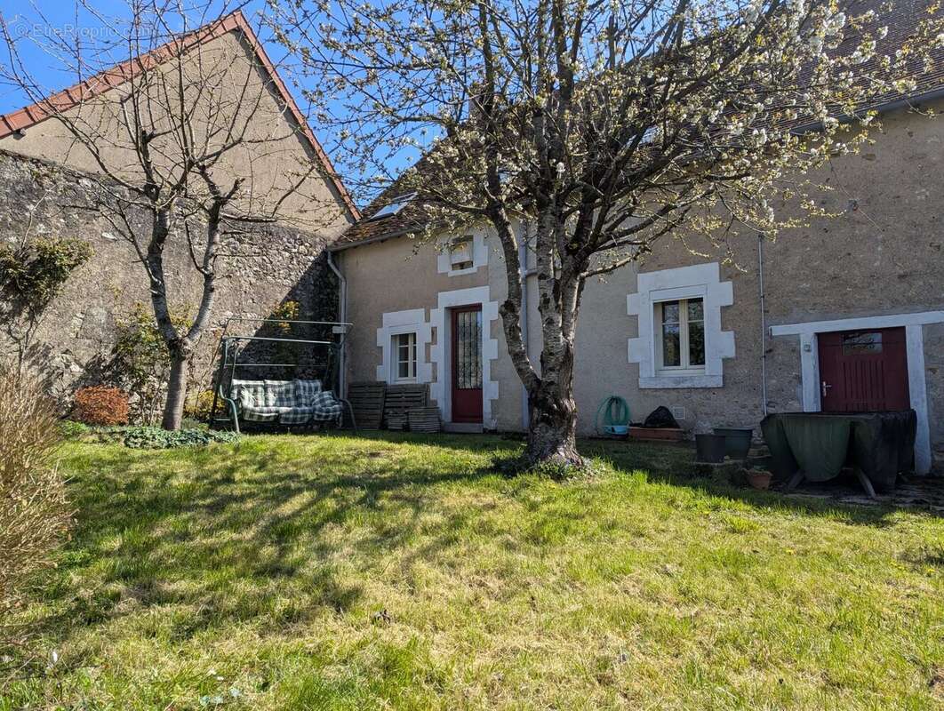 Appartement à PRISSAC