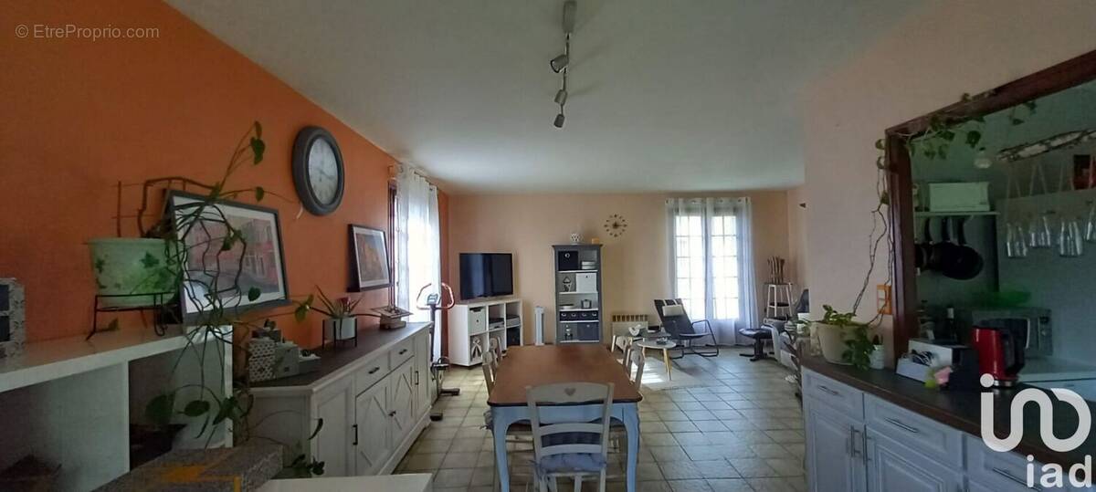 Photo 1 - Maison à COGNAC