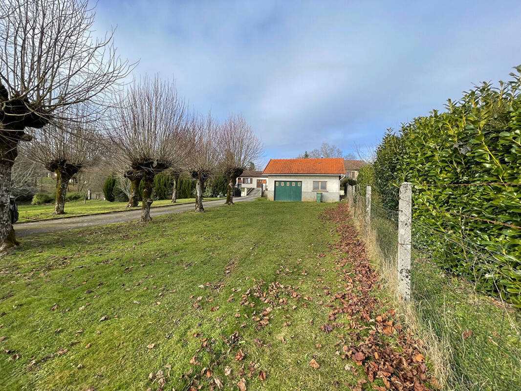 Maison à SAINT-PRIEST-TAURION