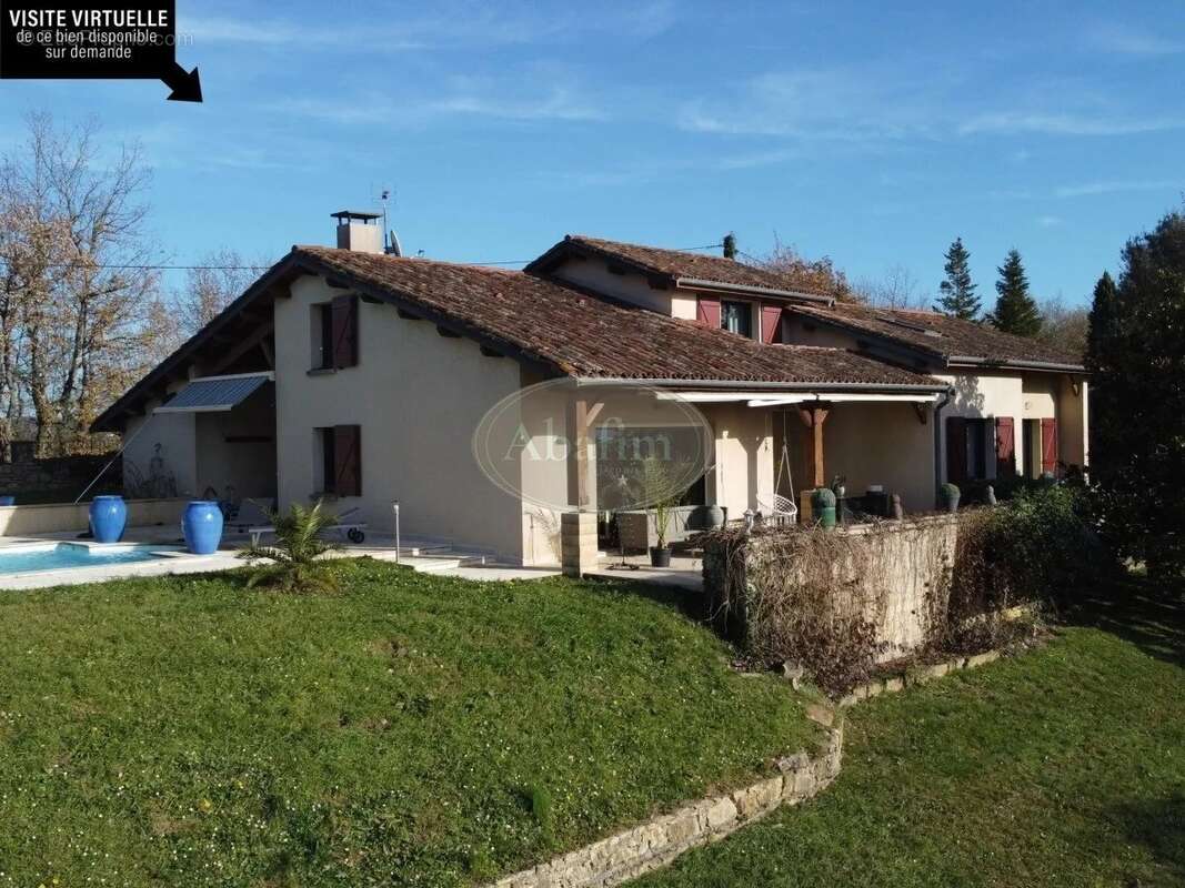 Maison à SAINT-MARTORY