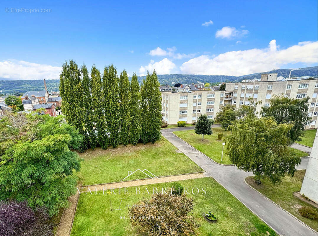 Appartement à SAINT-AUBIN-LES-ELBEUF