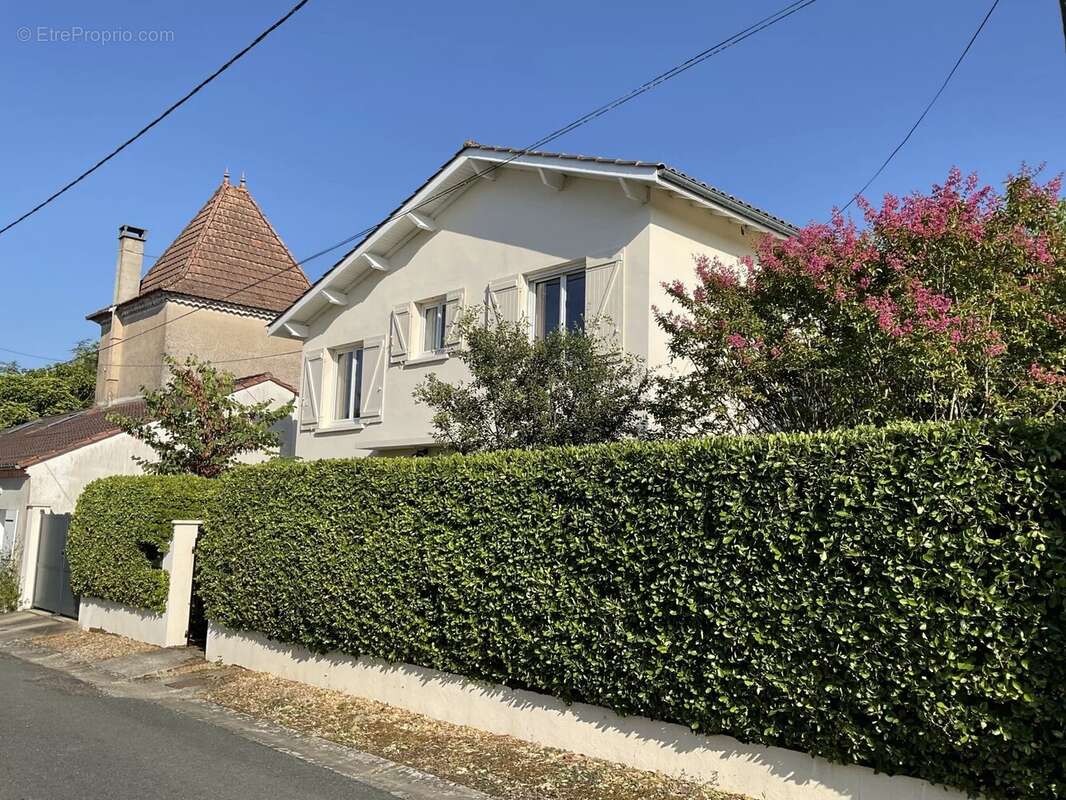 Maison à LAPARADE