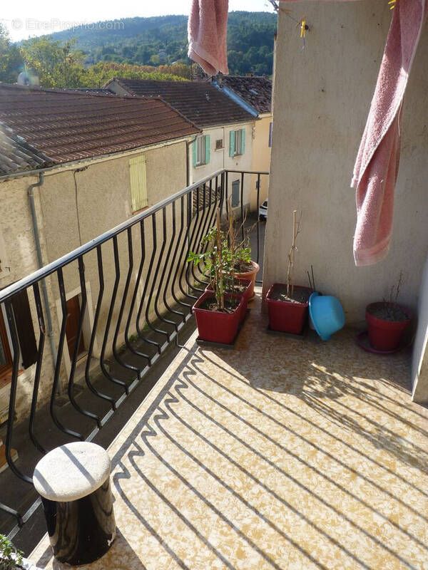Appartement à SAINTE-TULLE