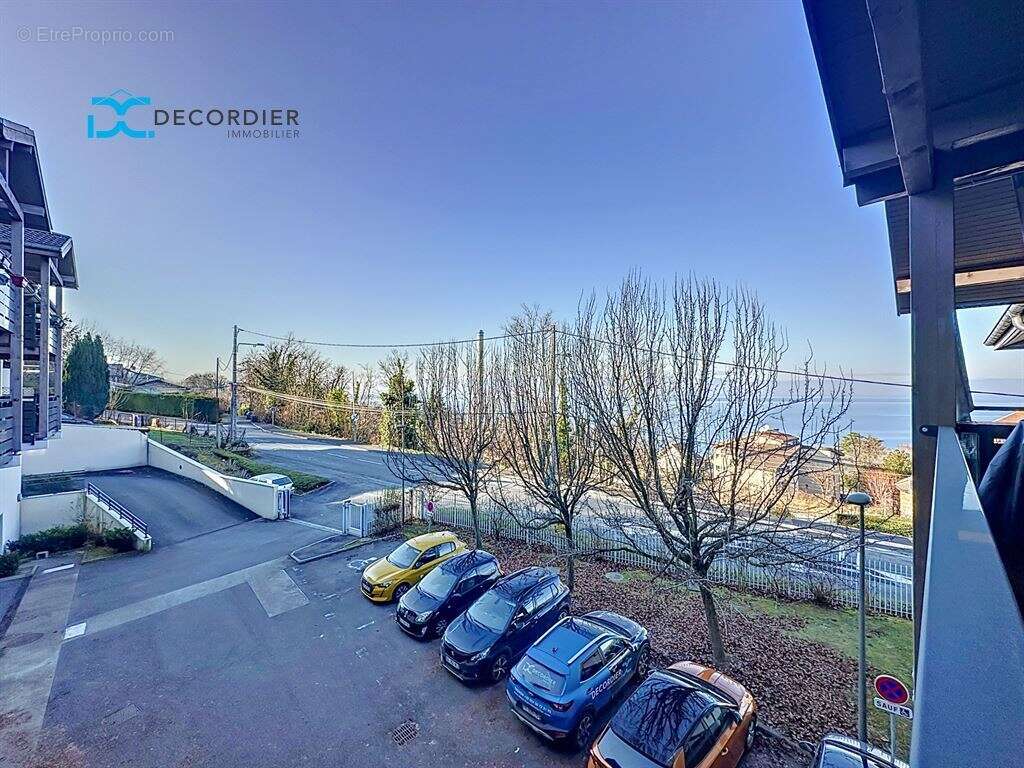 Appartement à EVIAN-LES-BAINS