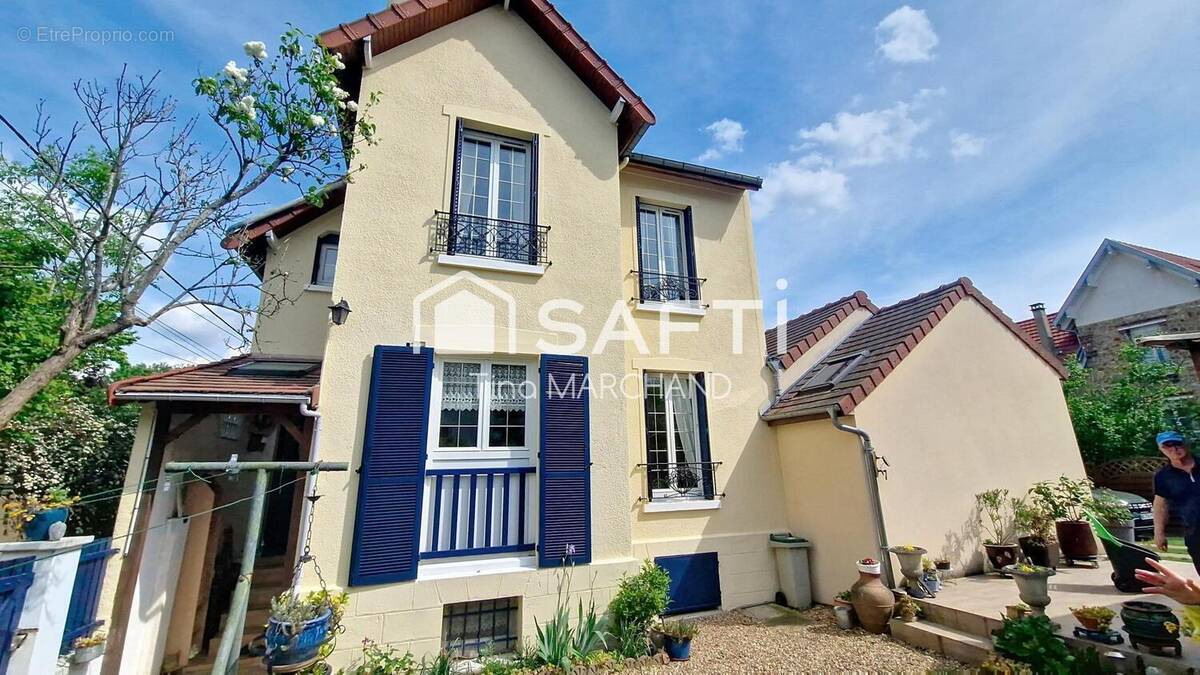 Photo 1 - Maison à MAISONS-LAFFITTE