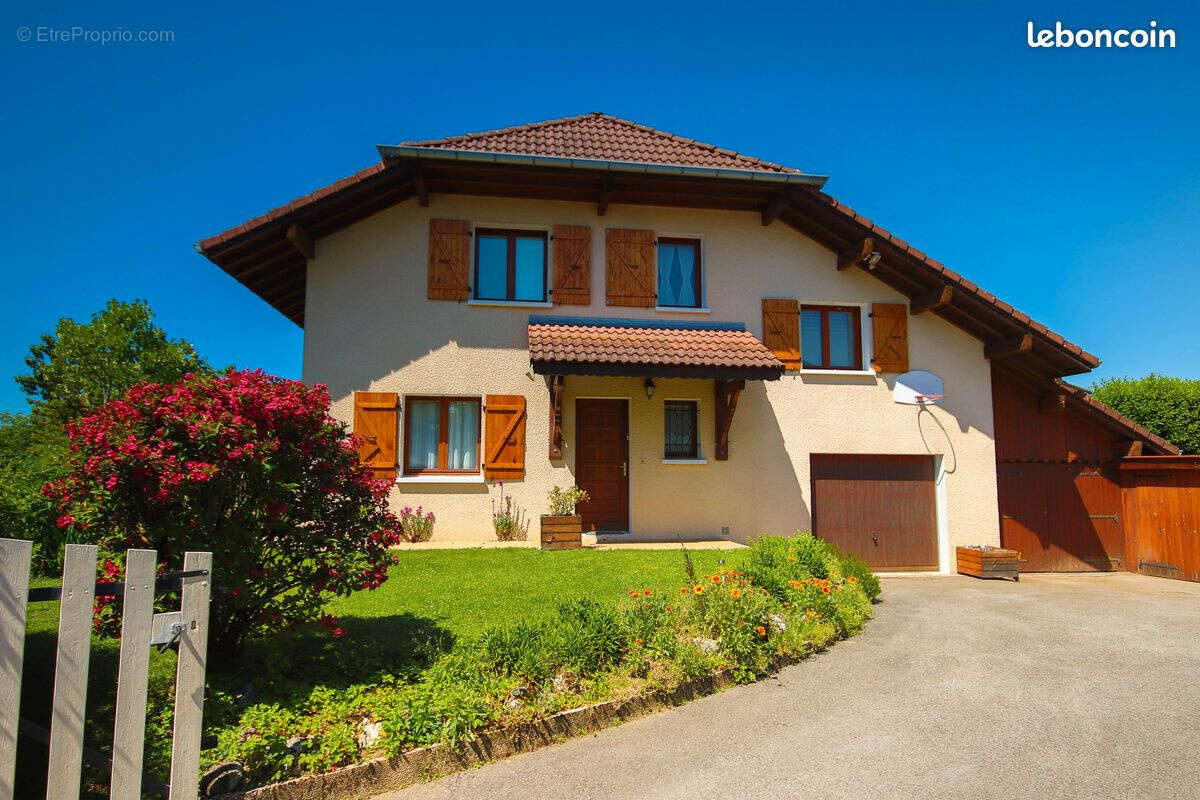 Maison à GROISY