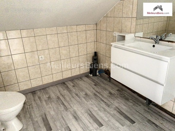 Appartement à MONTCEAU-LES-MINES