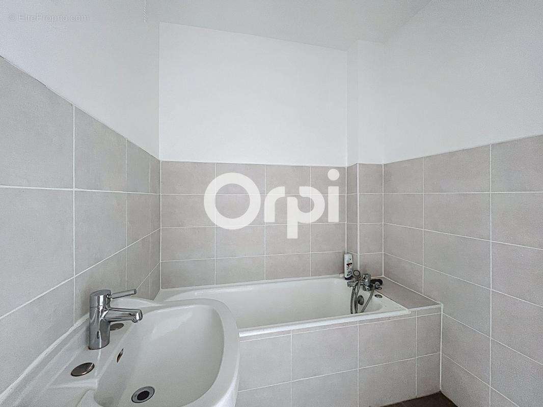 Appartement à BRIVE-LA-GAILLARDE