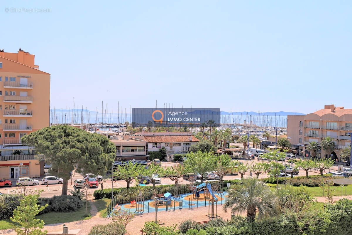 Appartement à HYERES