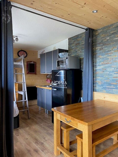 Appartement à LE CHATEL