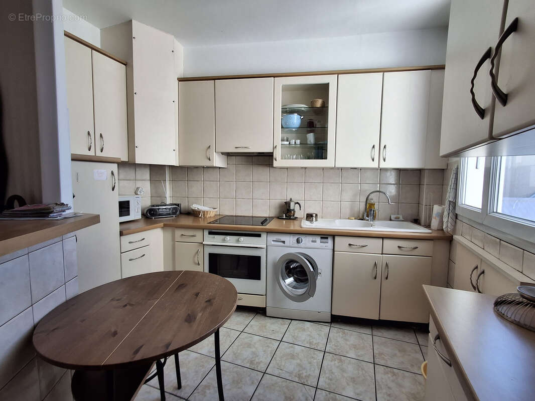 Appartement à PARIS-12E