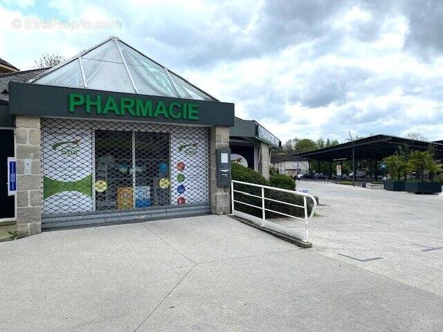 Commerce à MALEMORT-SUR-CORREZE