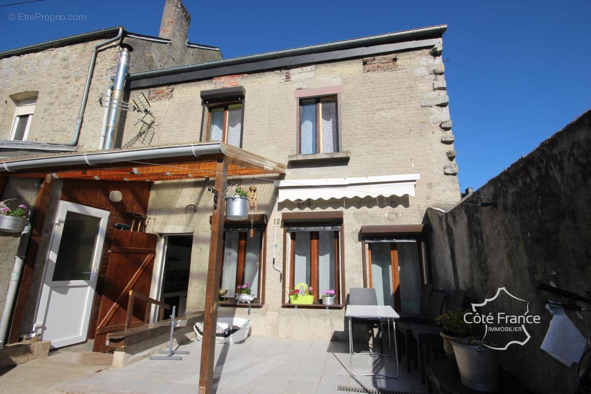 Maison à GIVET