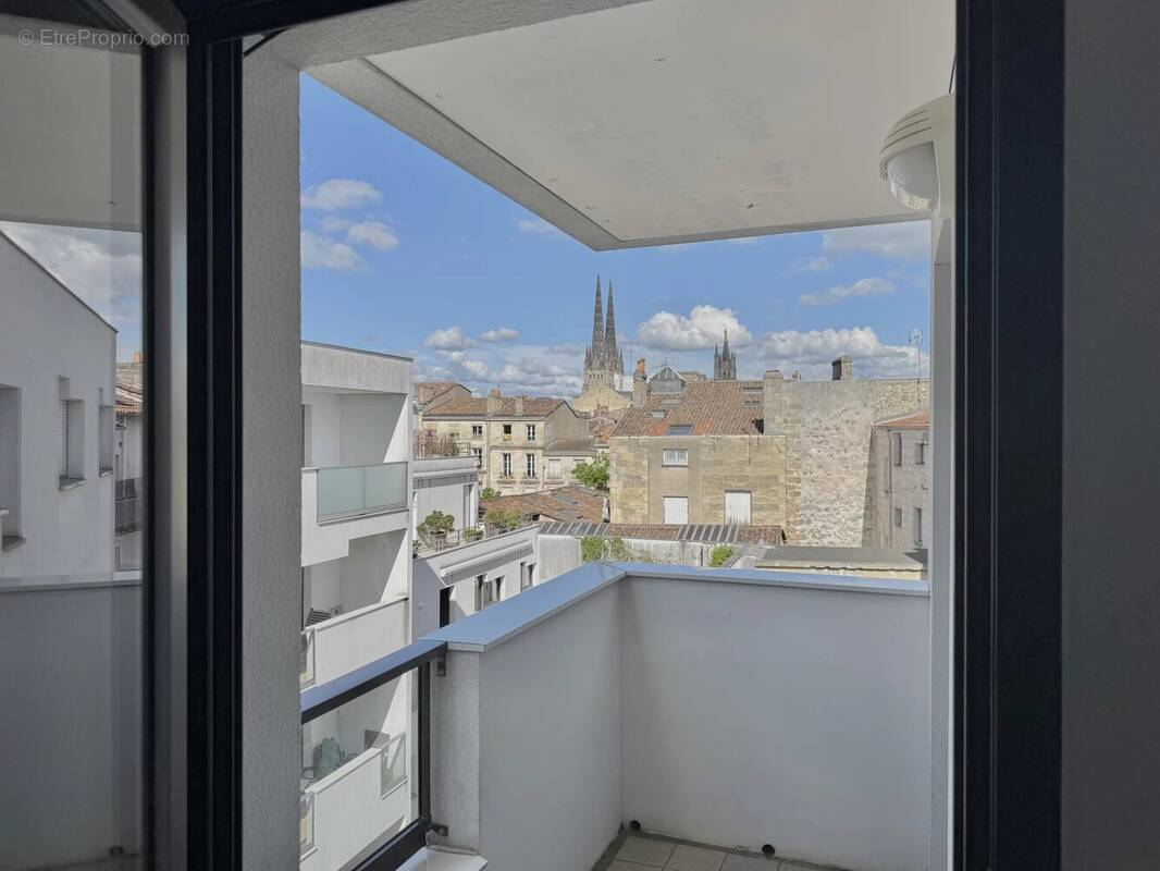 Appartement à BORDEAUX