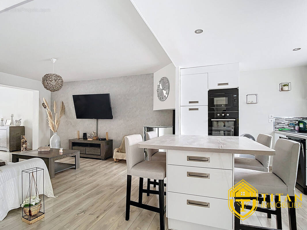 MAISON 3 CHAMBRES AVEC JARDIN, Grande-Synthe (59760). Titan-immobilier - Maison à GRANDE-SYNTHE