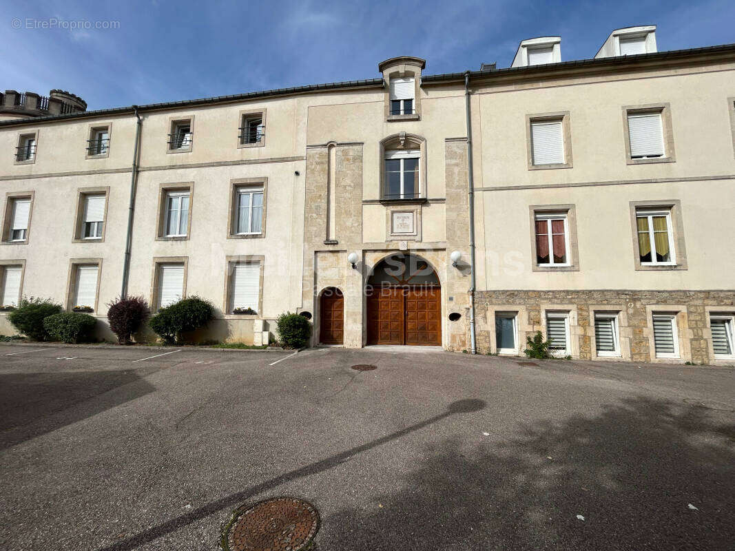 Appartement à ESSEY-LES-NANCY