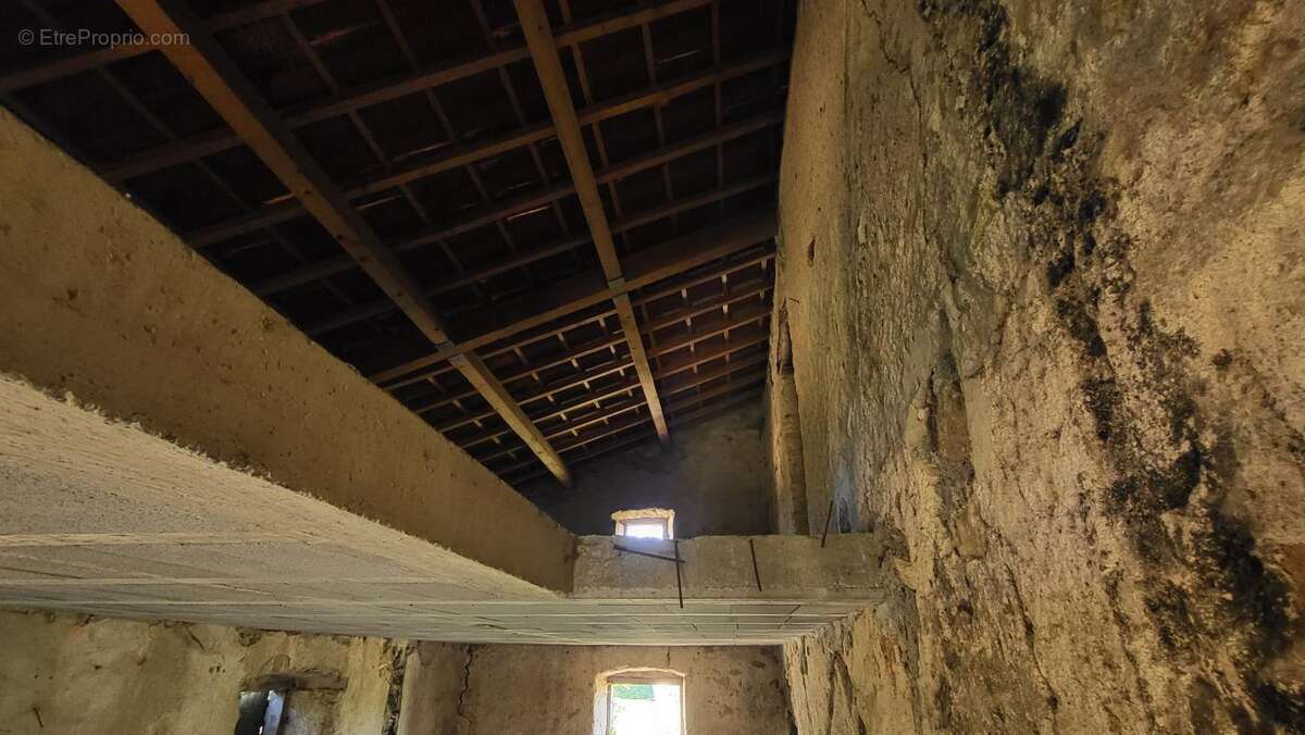 Maison à JOYEUSE