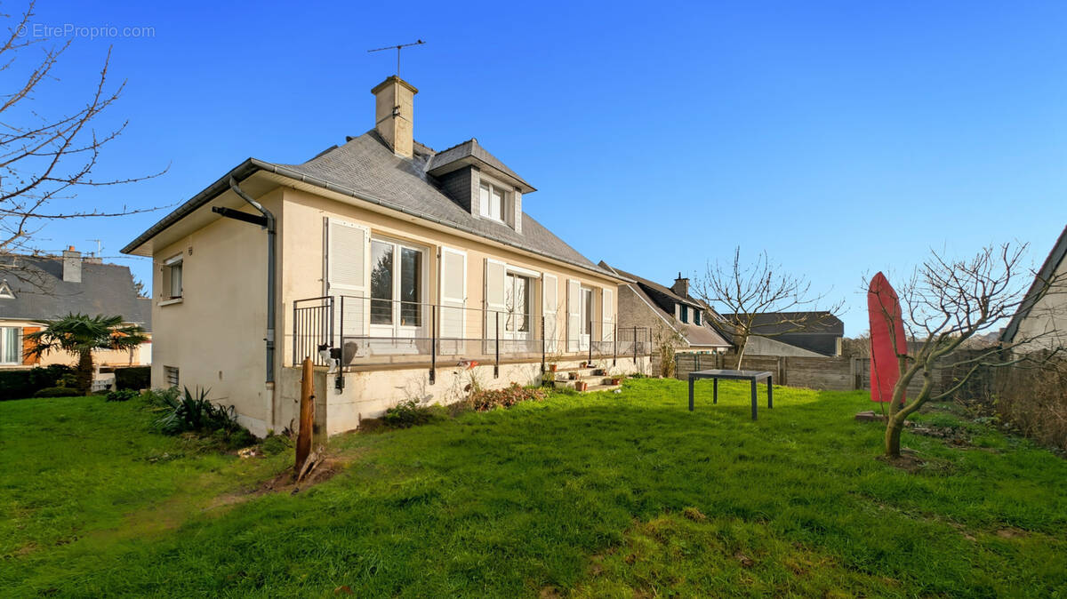 Maison à PACE