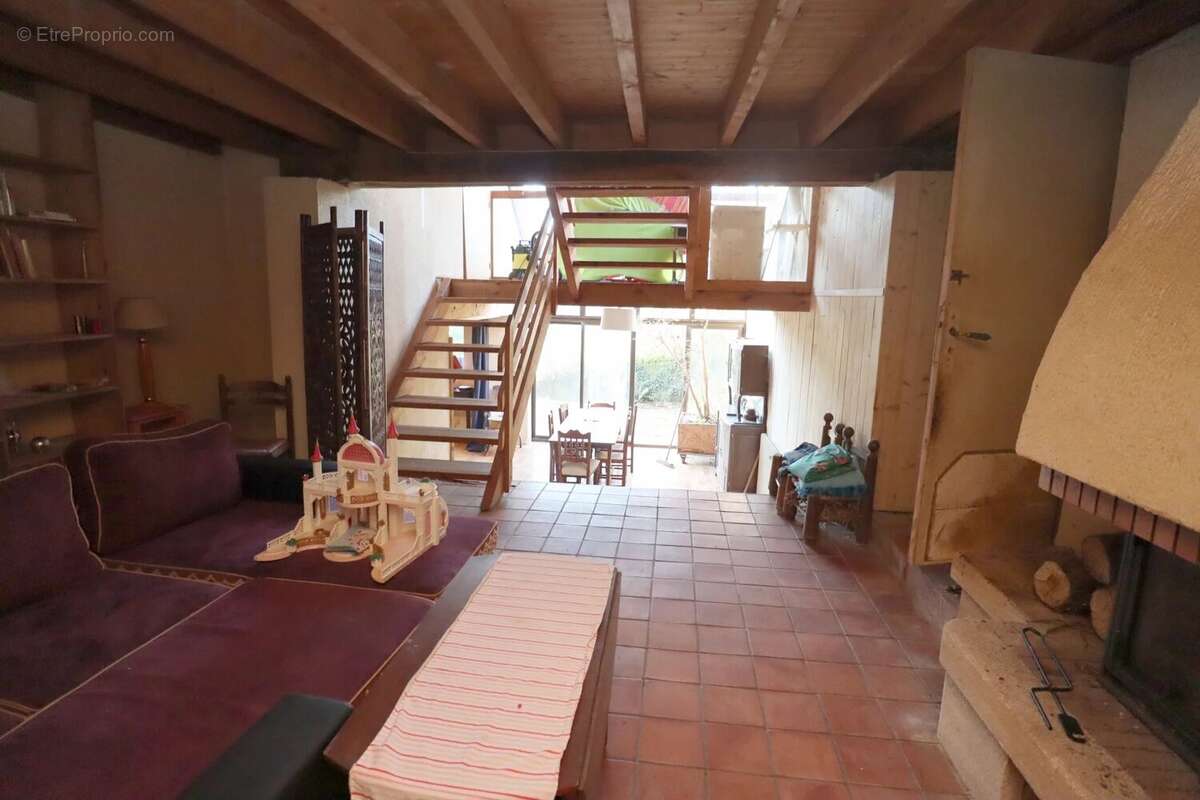 Maison à POULLAOUEN