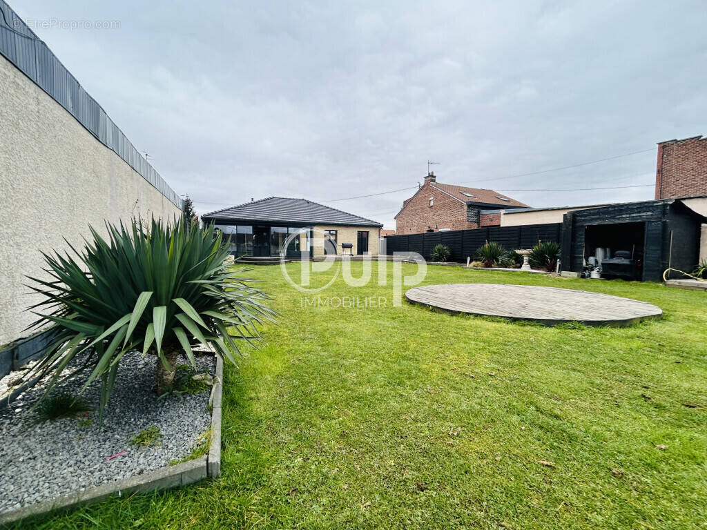 Maison à EVIN-MALMAISON