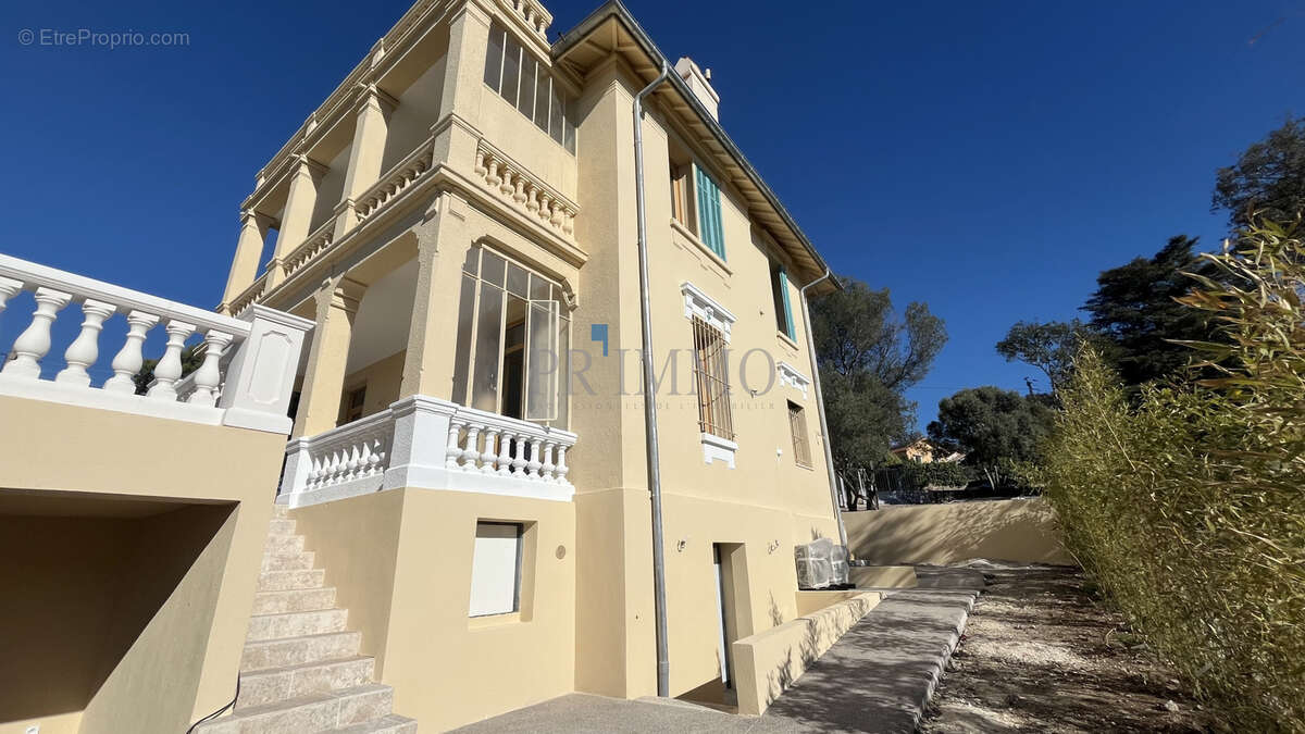 Maison à SAINT-RAPHAEL