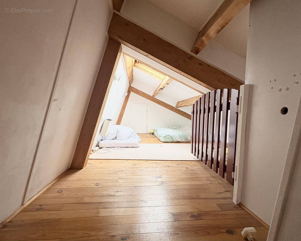 Appartement à FONT-ROMEU-ODEILLO-VIA