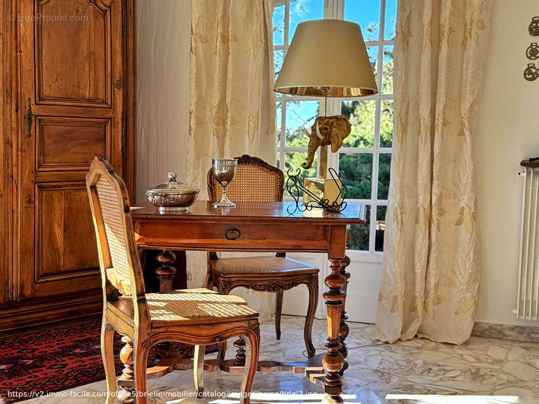 Maison à LORGUES