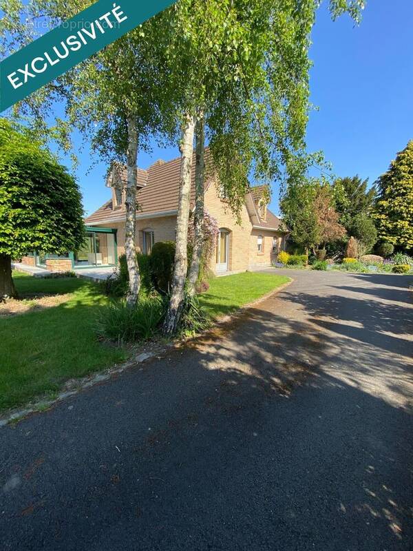 Photo 1 - Maison à HAZEBROUCK