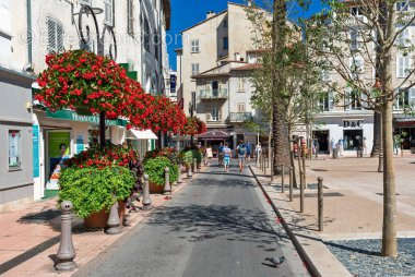 Commerce à ANTIBES