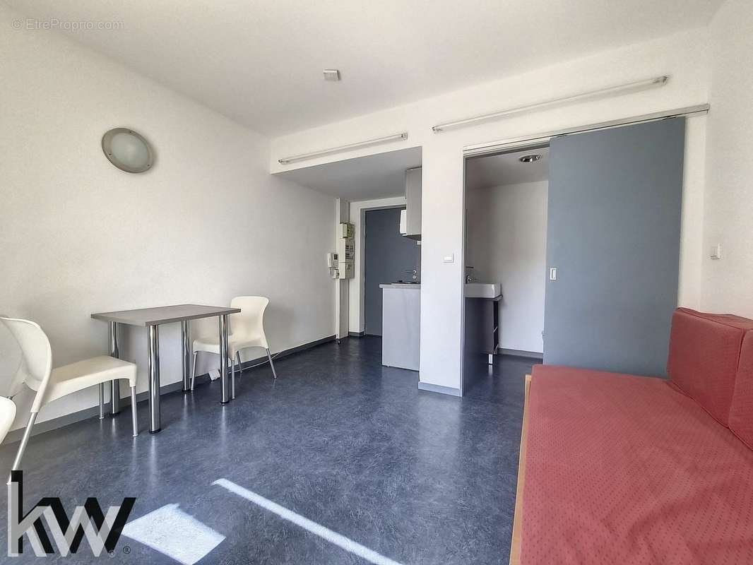 Appartement à LYON-9E