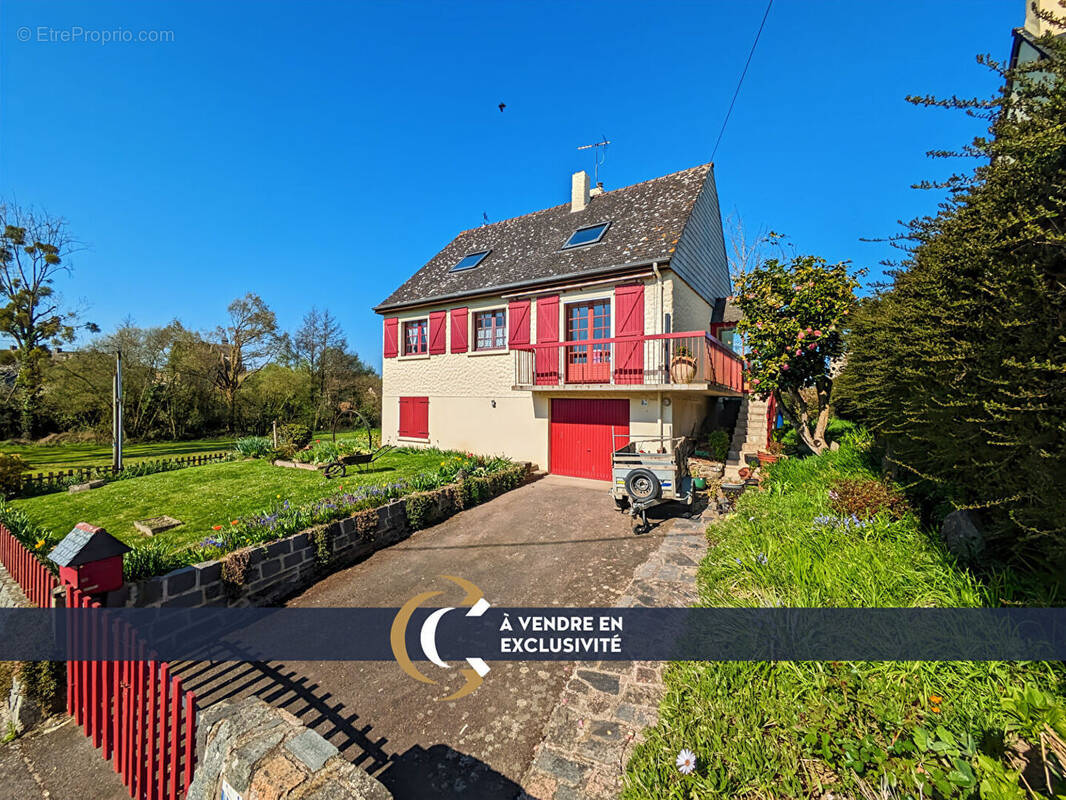 Maison à BAGUER-MORVAN