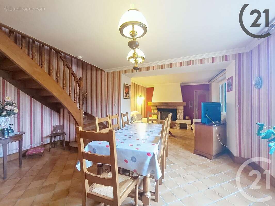 Maison à SOISY-BOUY