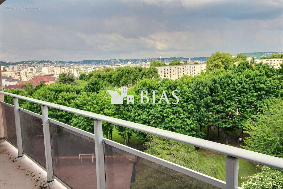 Appartement à LE PETIT-QUEVILLY