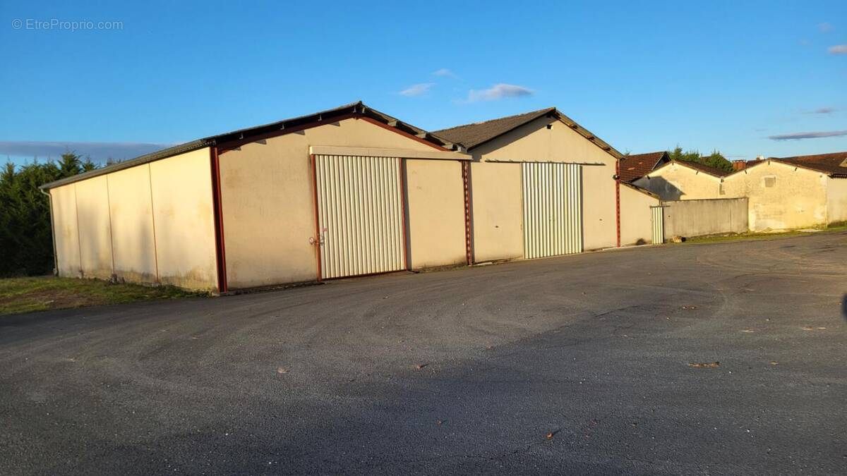 Appartement à NEUVIC