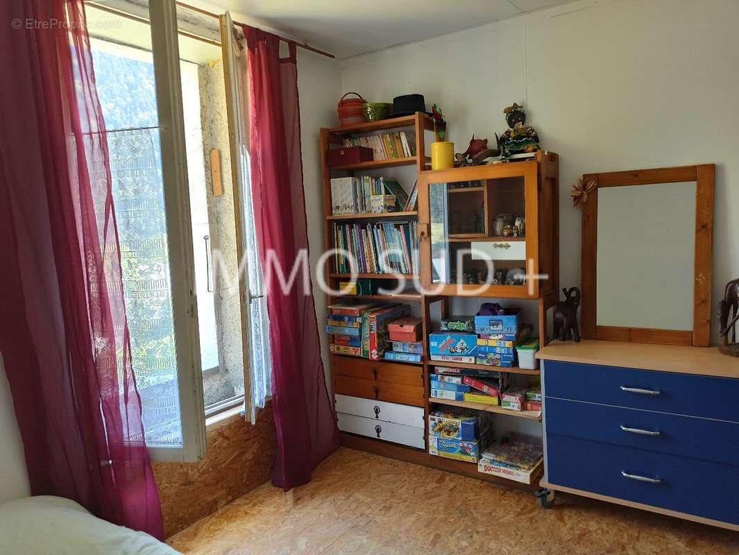 Maison à LA MORTE