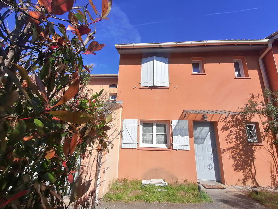 Maison à FROUZINS