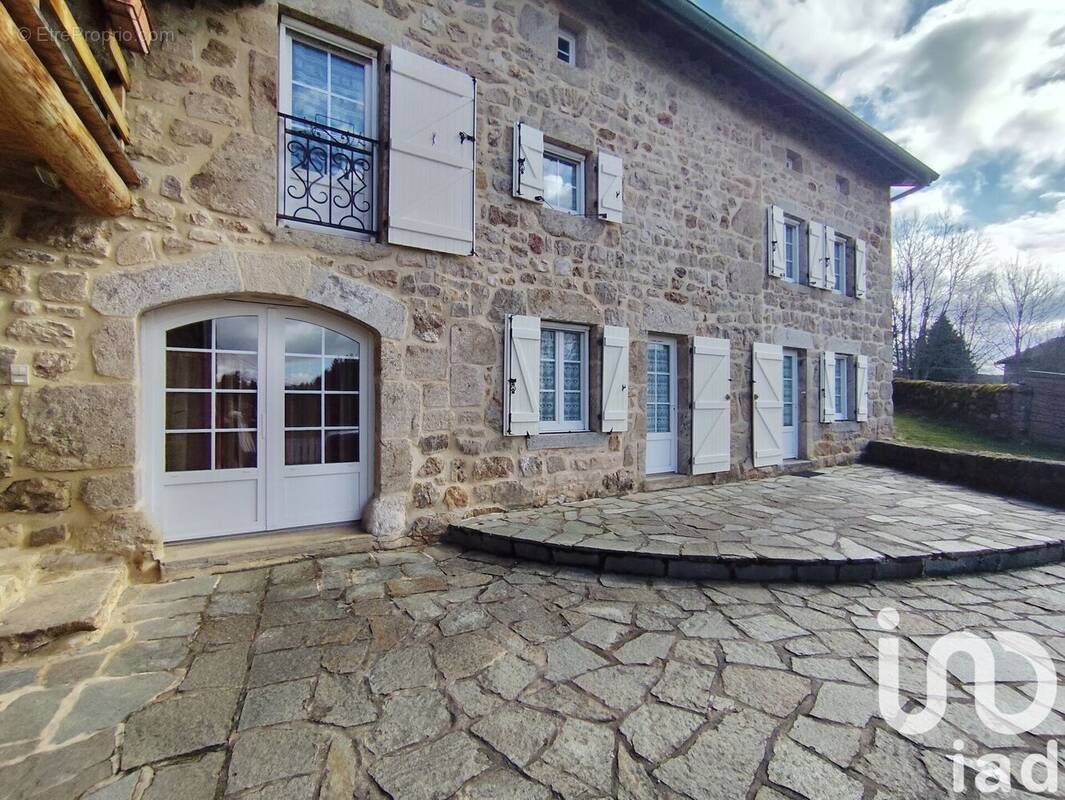 Photo 1 - Maison à USSON-EN-FOREZ