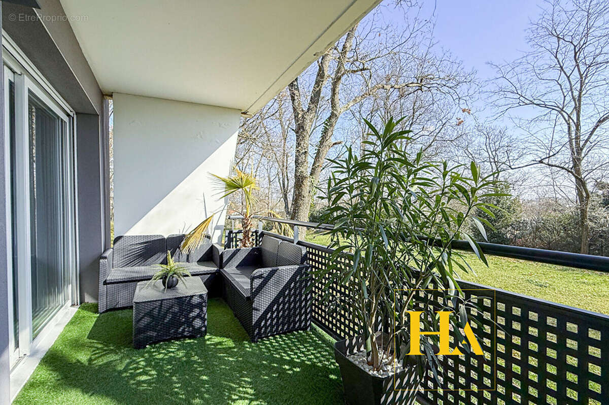 Appartement à COLOMIERS