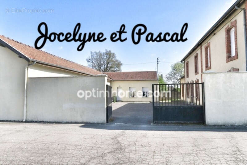 Appartement à TRIEUX