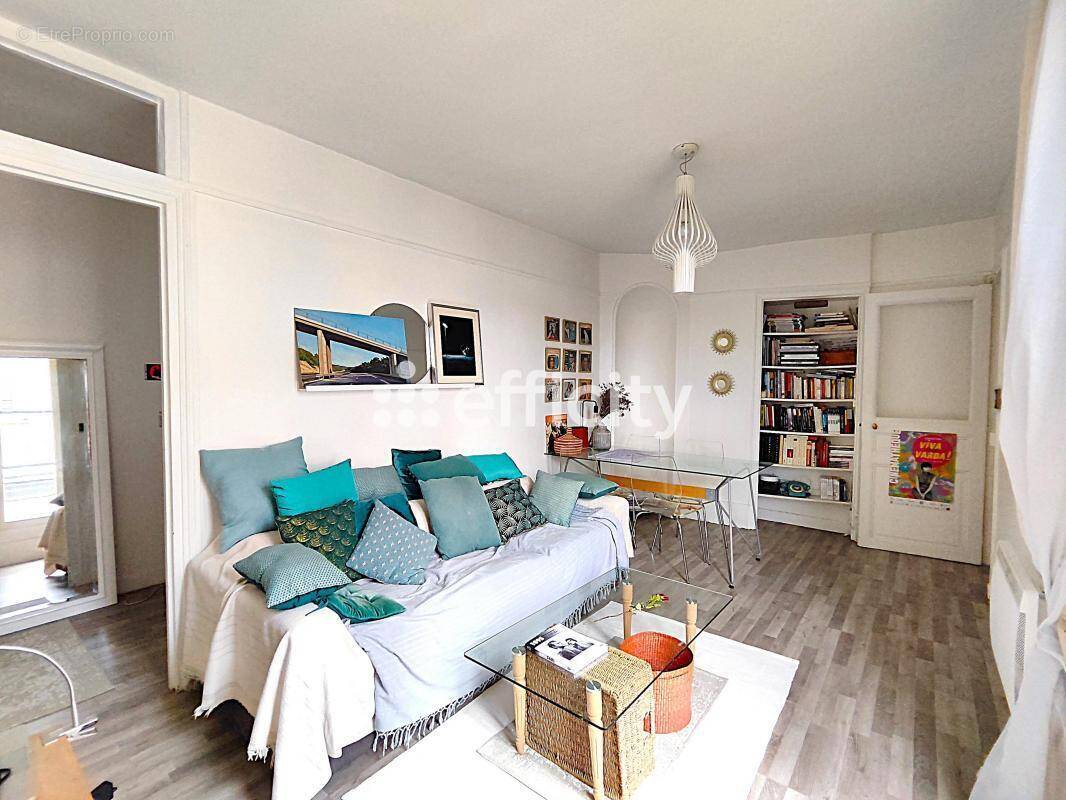 Appartement à SAINT-DENIS