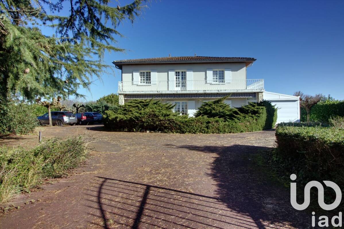Photo 1 - Maison à BEGUEY
