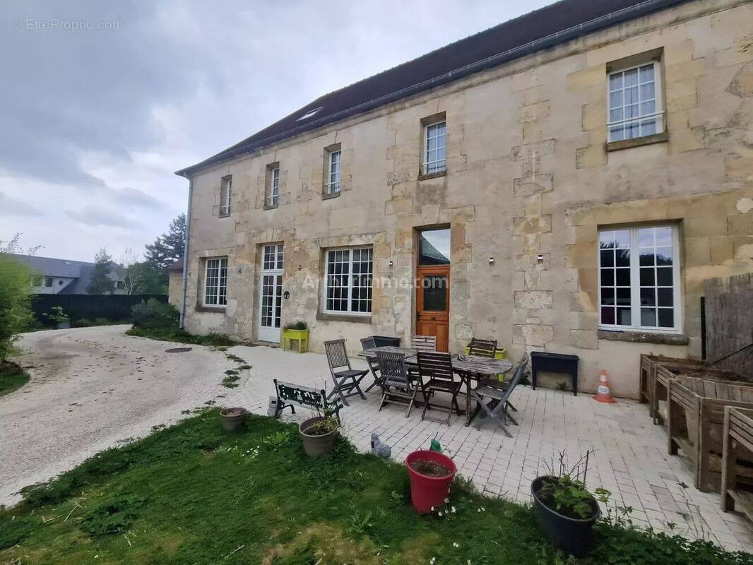 Maison à MARINES