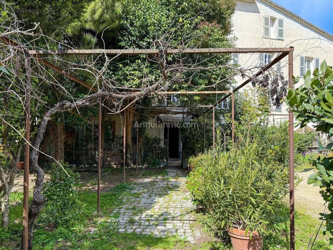 Appartement à DRAGUIGNAN