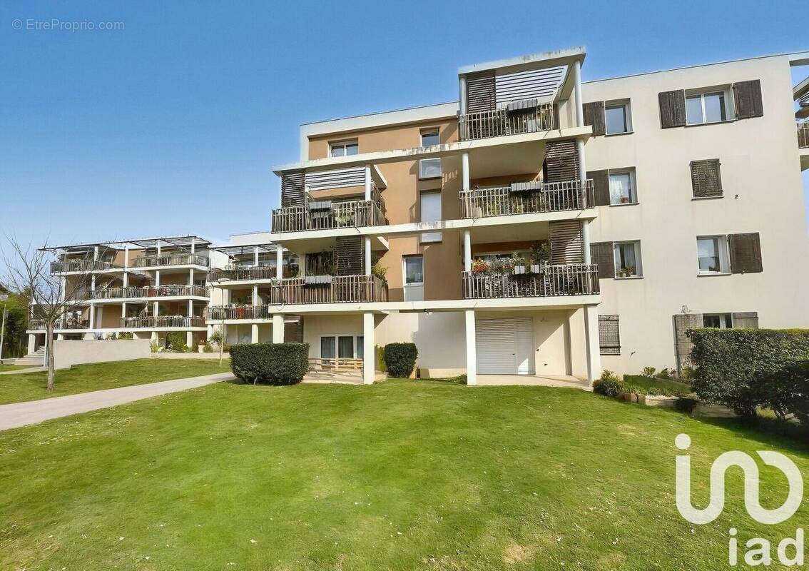 Photo 1 - Appartement à RAMONVILLE-SAINT-AGNE