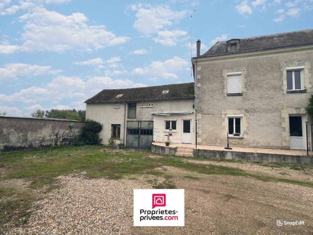 Maison à DANGE-SAINT-ROMAIN