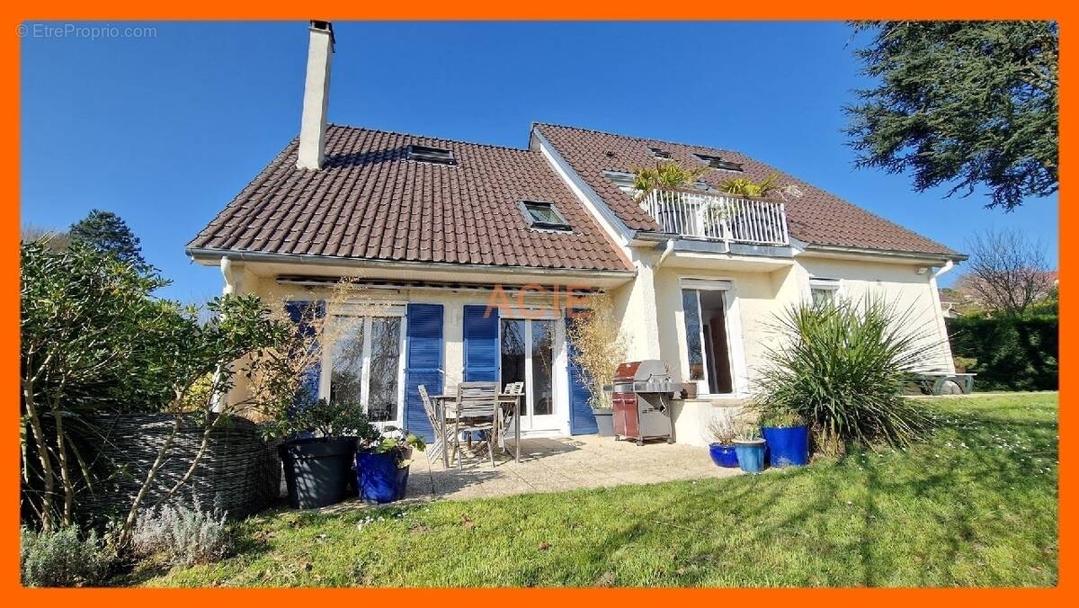 Maison à SAINT-WITZ