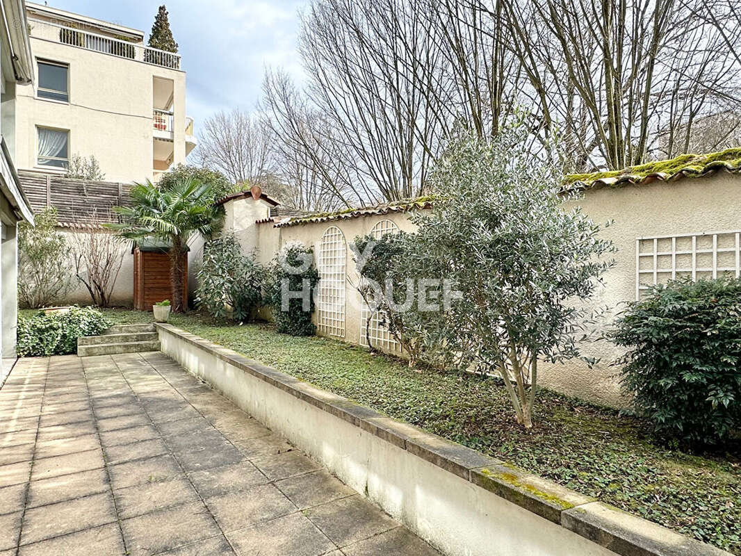 Appartement à LYON-4E